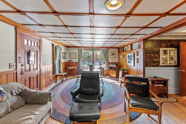 115 Kennedy Rd, Stoughton, MA 02072