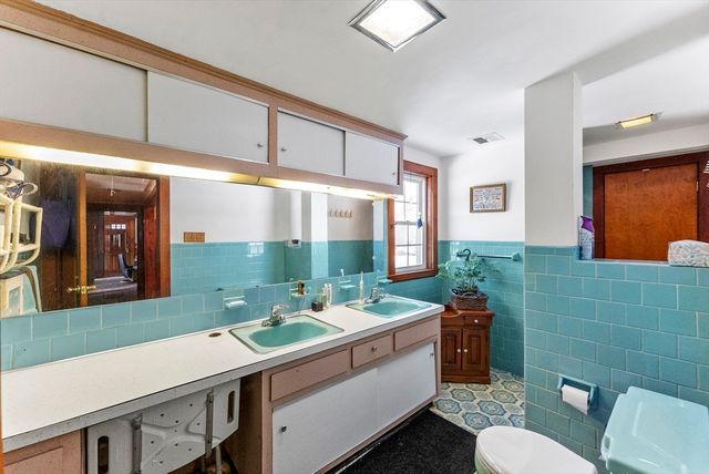 115 Kennedy Rd, Stoughton, MA 02072