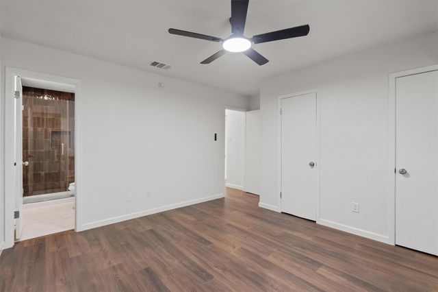710 Ruby Isle DR, Leander, TX 78641