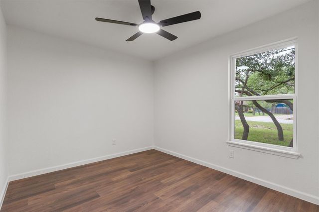 710 Ruby Isle DR, Leander, TX 78641