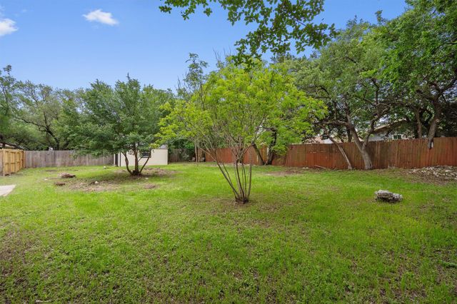 710 Ruby Isle DR, Leander, TX 78641