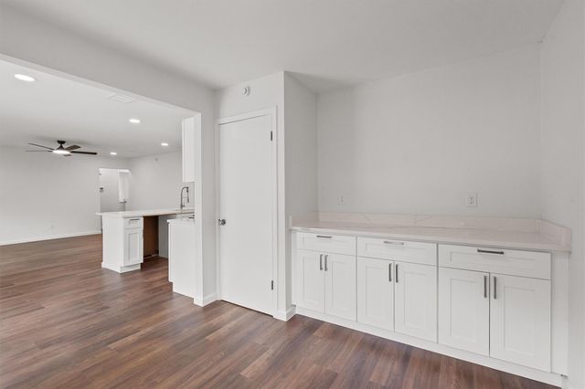 710 Ruby Isle DR, Leander, TX 78641
