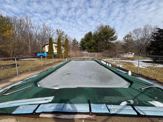 5305 Westbreeze Trail, Fort Wayne, IN 46804