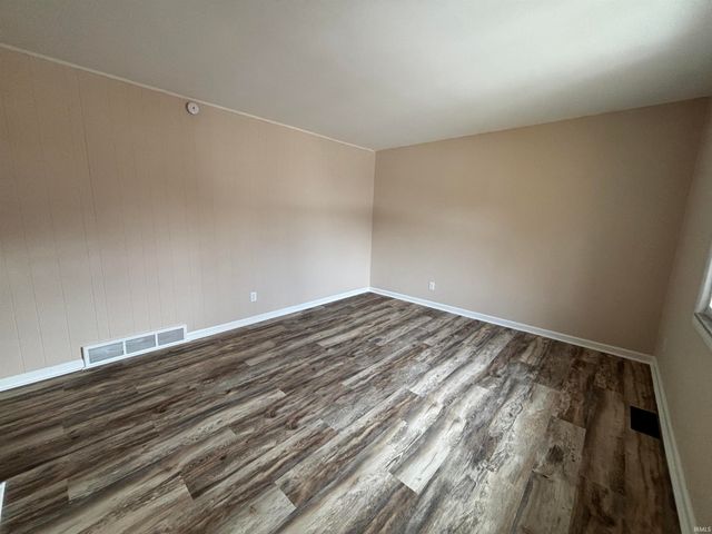 5305 Westbreeze Trail, Fort Wayne, IN 46804