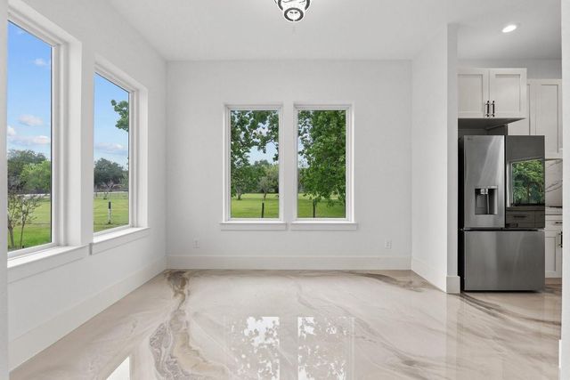 3237 Harkey Rd, Pearland, TX 77584