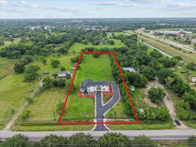 3237 Harkey Rd, Pearland, TX 77584