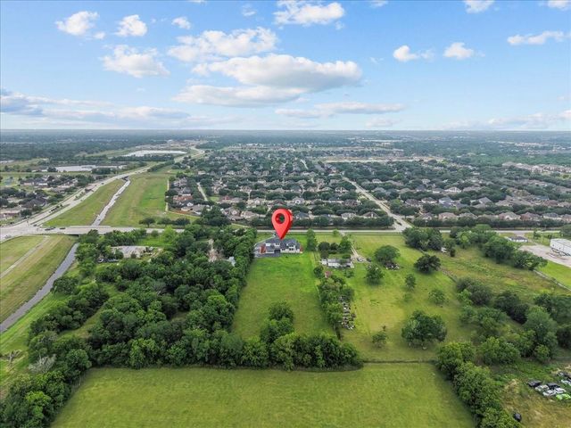 3237 Harkey Rd, Pearland, TX 77584