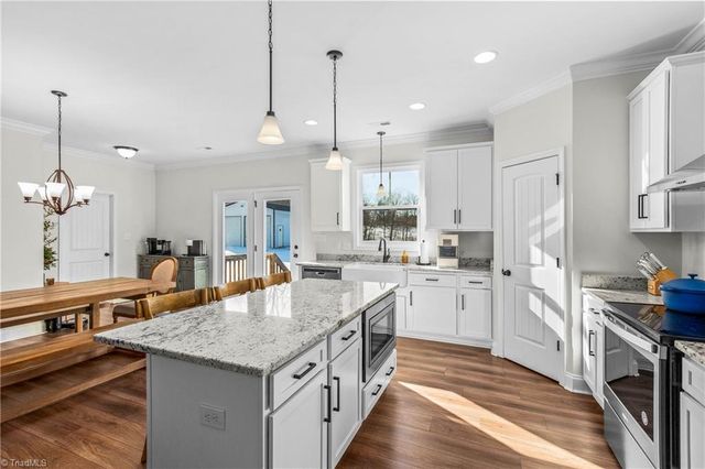 1165 Flinty Knoll Road, Pinnacle, NC 27043