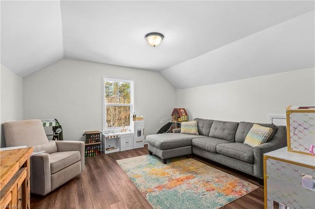 1165 Flinty Knoll Road, Pinnacle, NC 27043