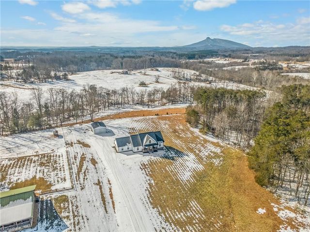 1165 Flinty Knoll Road, Pinnacle, NC 27043