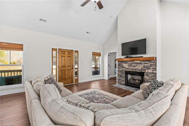 1165 Flinty Knoll Road, Pinnacle, NC 27043