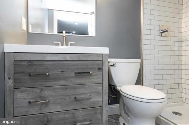 5817-1/2 BELAIR RD, Baltimore, MD 21206