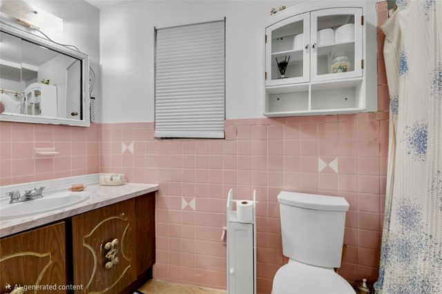 36-11 Utopia Parkway, Flushing, NY 11358