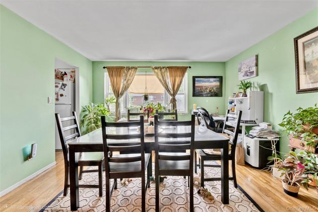 36-11 Utopia Parkway, Flushing, NY 11358