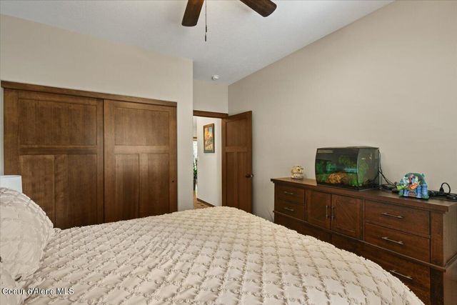 200 DANCING LIGHTS LANE, Athol, ID 83801