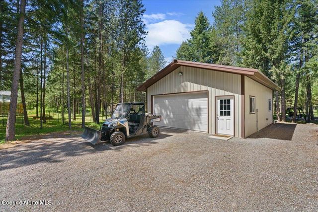 200 DANCING LIGHTS LANE, Athol, ID 83801