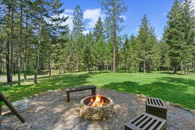 200 DANCING LIGHTS LANE, Athol, ID 83801