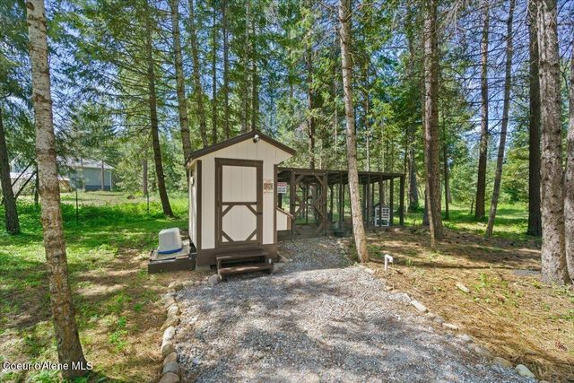 200 DANCING LIGHTS LANE, Athol, ID 83801