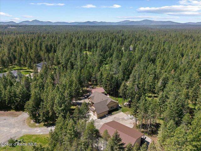 200 DANCING LIGHTS LANE, Athol, ID 83801