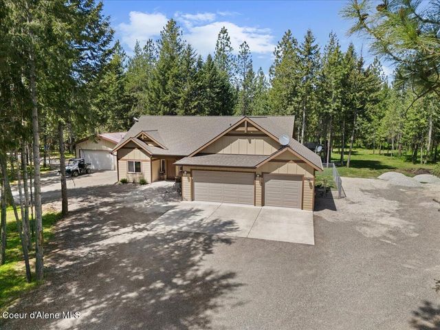 200 DANCING LIGHTS LANE, Athol, ID 83801