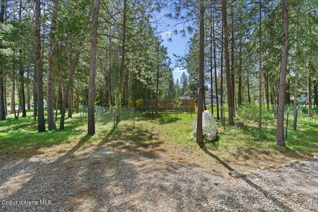 200 DANCING LIGHTS LANE, Athol, ID 83801