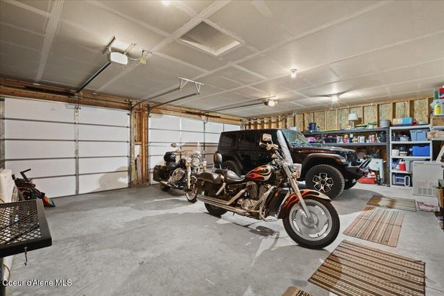 200 DANCING LIGHTS LANE, Athol, ID 83801