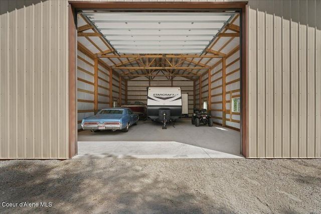 200 DANCING LIGHTS LANE, Athol, ID 83801