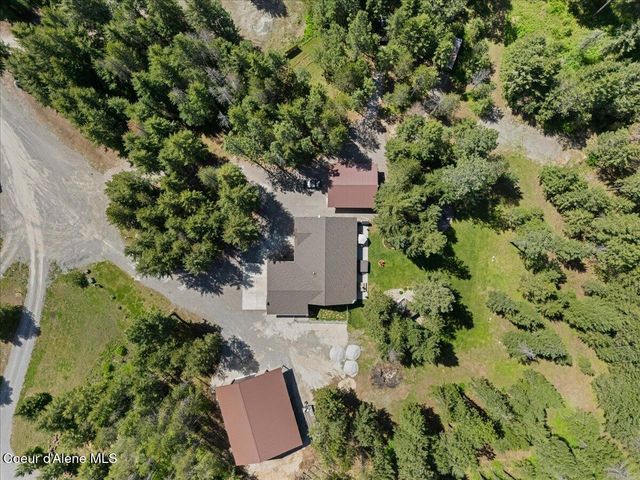 200 DANCING LIGHTS LANE, Athol, ID 83801