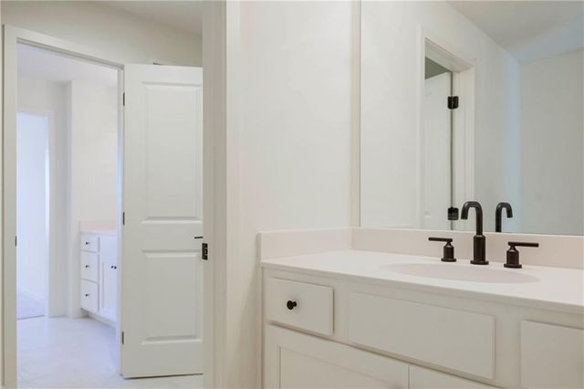 15837 Buena Vista Street, Overland Park, KS 66224
