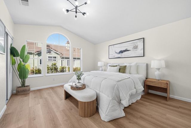 525 Porpoise Bay Terrace A, Sunnyvale, CA 94089