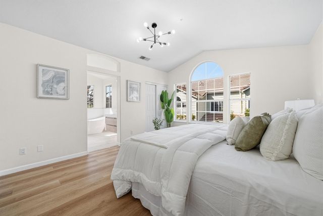 525 Porpoise Bay Terrace A, Sunnyvale, CA 94089