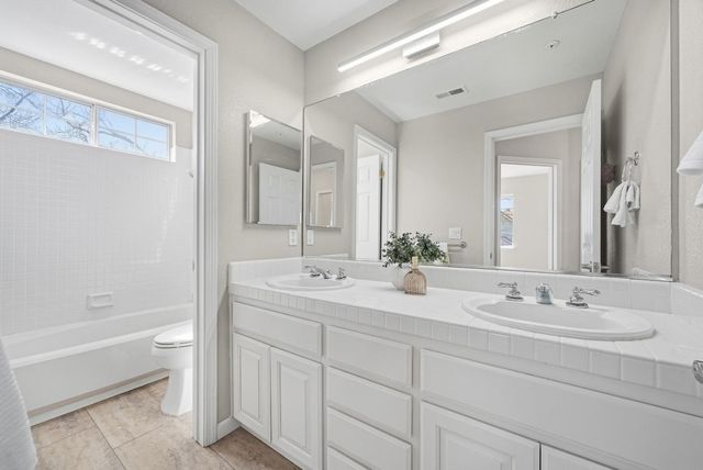 525 Porpoise Bay Terrace A, Sunnyvale, CA 94089