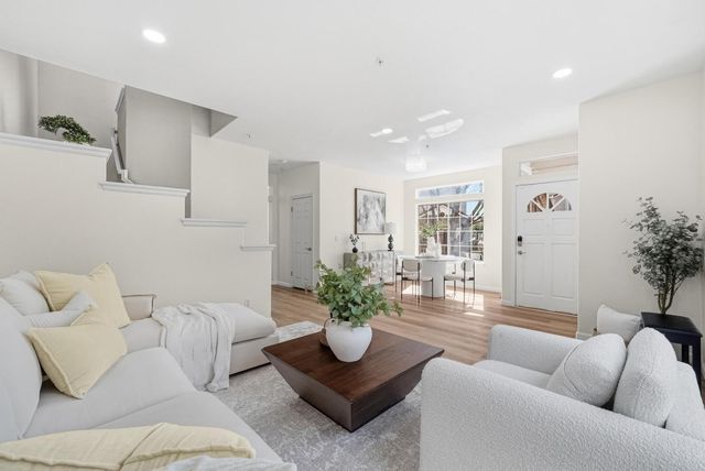 525 Porpoise Bay Terrace A, Sunnyvale, CA 94089