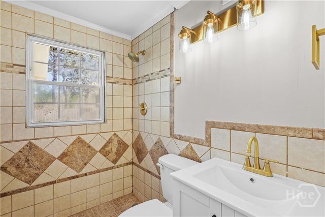 406 Valentine Drive, Savannah, GA 31406