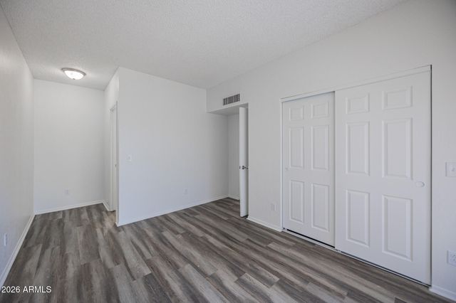 2826 E MONTE CRISTO Avenue 203, Phoenix, AZ 85032