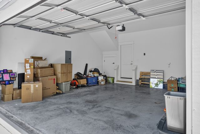 530 Edwin St Unit 20, Nashville, TN 37207