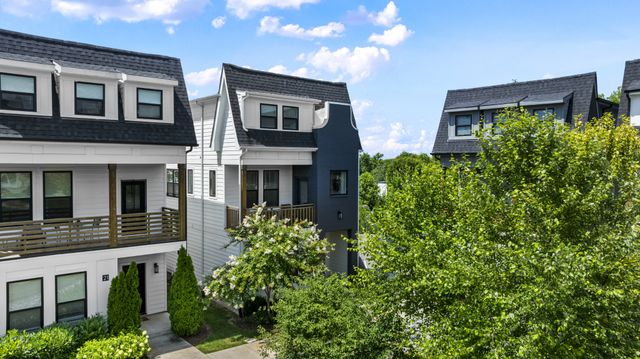 530 Edwin St Unit 20, Nashville, TN 37207