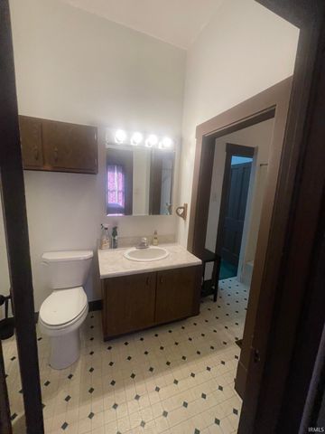 809 N Mason Street, Bicknell, IN 47512
