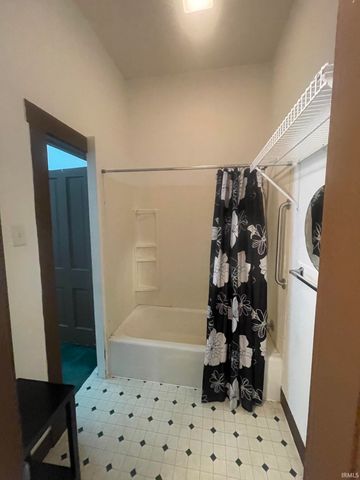 809 N Mason Street, Bicknell, IN 47512