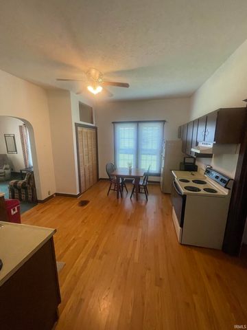 809 N Mason Street, Bicknell, IN 47512