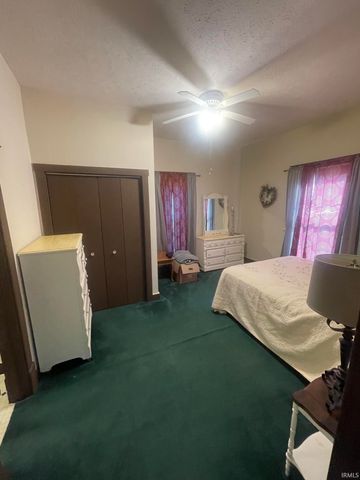 809 N Mason Street, Bicknell, IN 47512