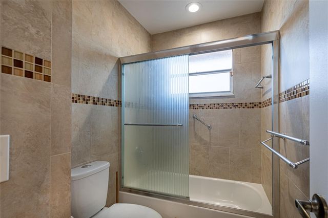 9901 NW 48th Court, Coral Springs, FL 33076