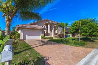 9901 NW 48th Court, Coral Springs, FL 33076
