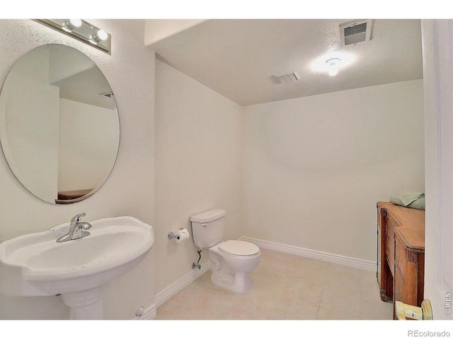 636 54th Avenue, Greeley, CO 80634