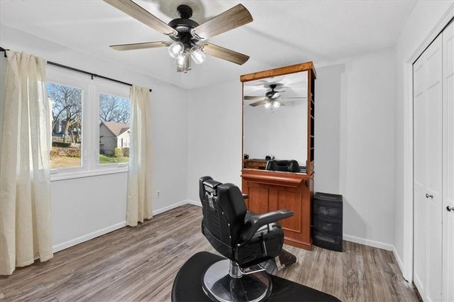 3695 SW Kimstin Circle, Blue Springs, MO 64015