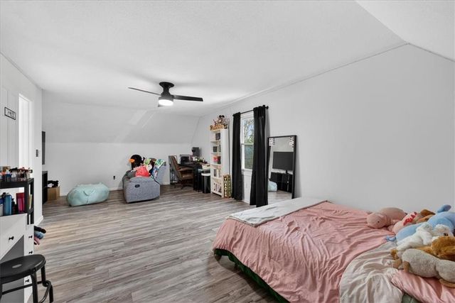 3695 SW Kimstin Circle, Blue Springs, MO 64015