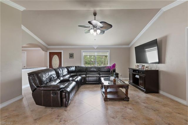3760 Golden Gate BLVD E, Naples, FL 34120