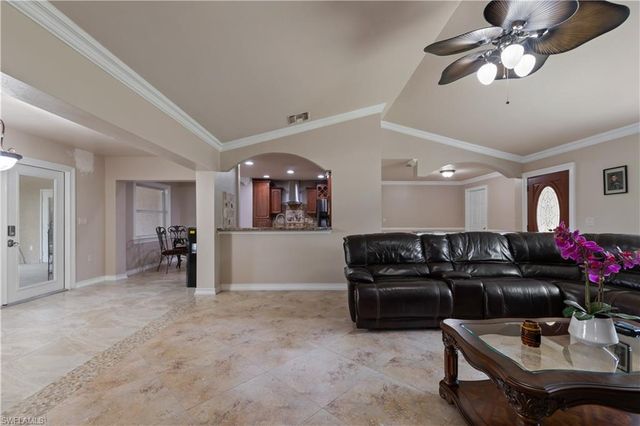 3760 Golden Gate BLVD E, Naples, FL 34120