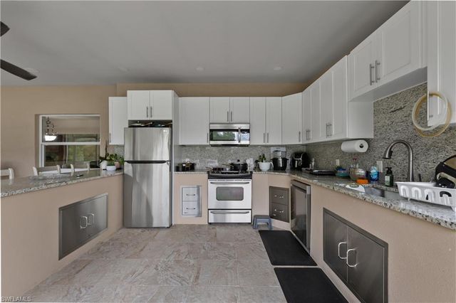 3760 Golden Gate BLVD E, Naples, FL 34120