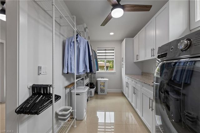 3760 Golden Gate BLVD E, Naples, FL 34120